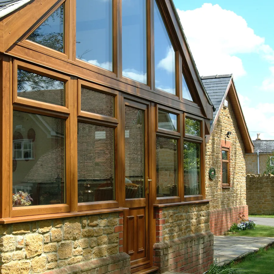 cabin style conservatory